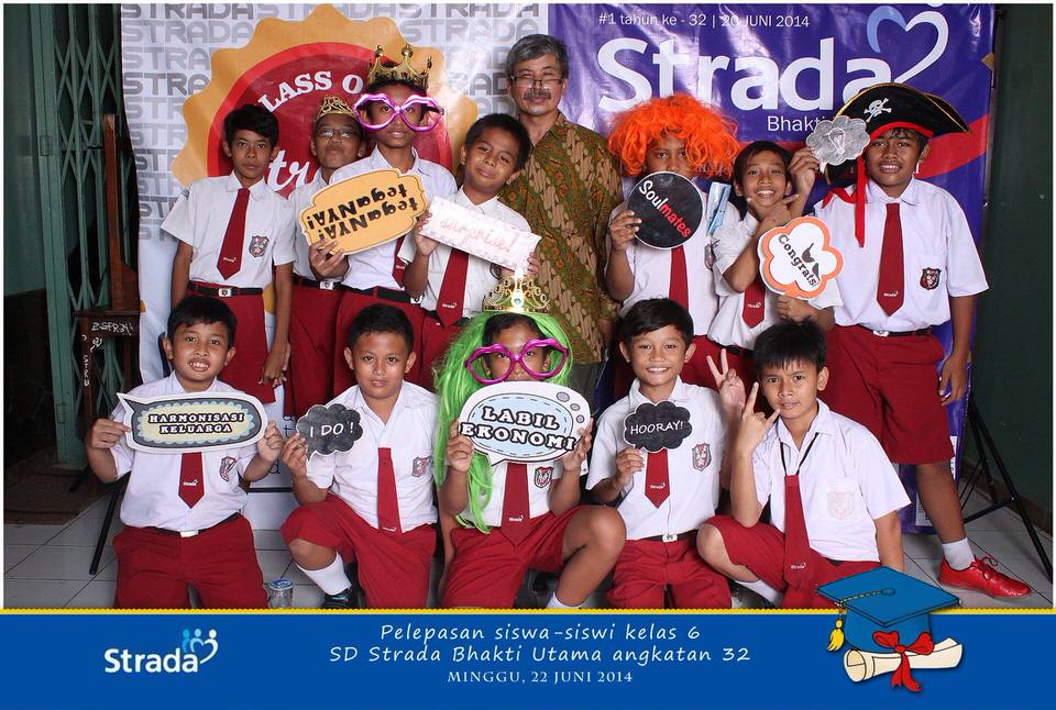 Photobooth ID Jakarta SD Starda Bhakti Utama Angkatan 32