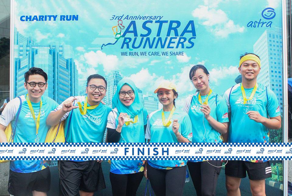 Photobooth ID Astra Runners Run Care Share