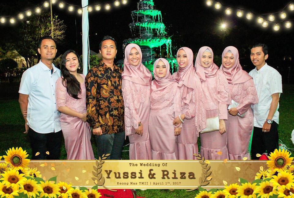 Photobooth ID Wedding Yussi Riza