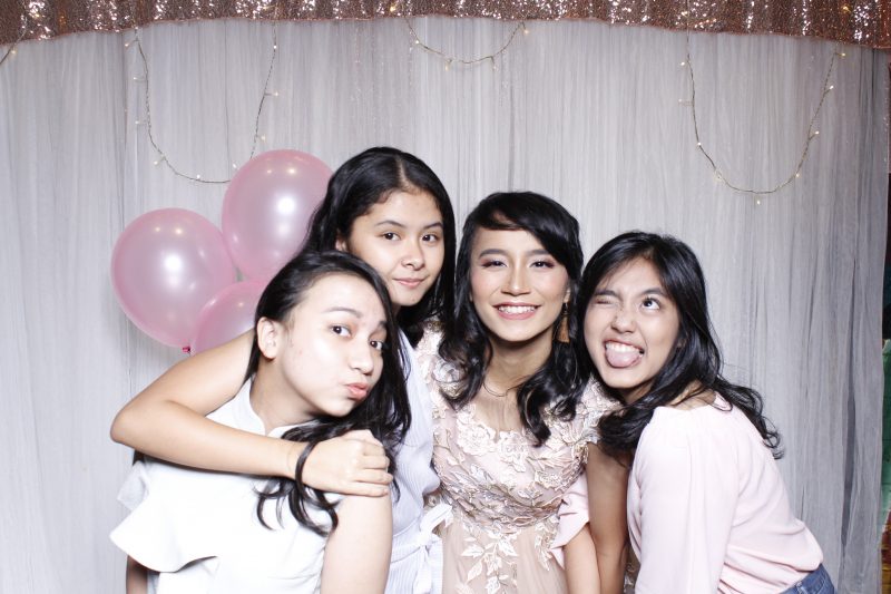 Photobooth.ID Birthday Tristiya Sweetseventeen e1536821011359