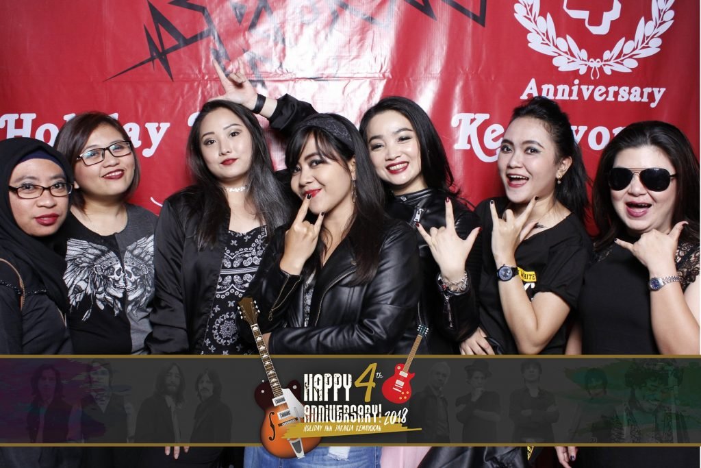 Photobooth.ID Happy Anniversary4th Hollidayiin e1536750497893