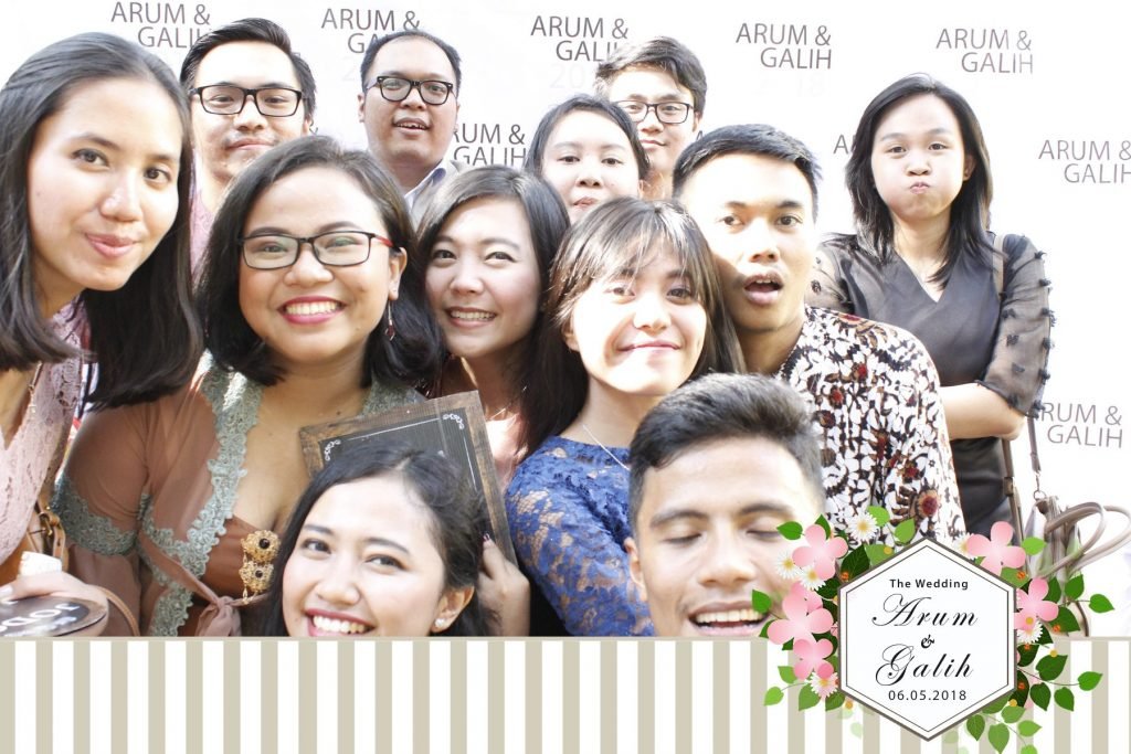 Photobooth ID Wedding Arum Galih e1536739315318