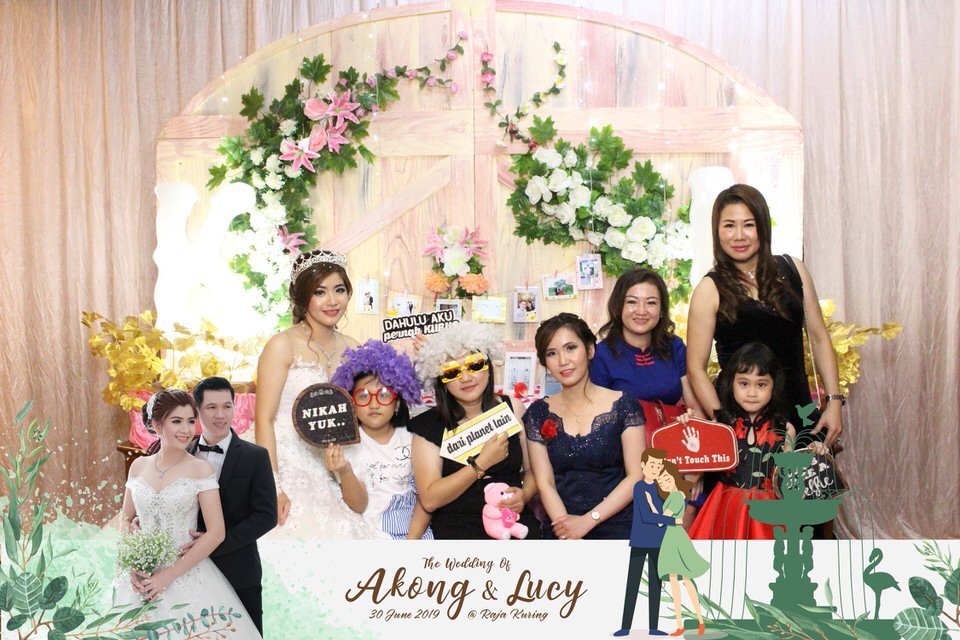 Photobooth Jakarta Weddig Akong And Lucy Raja Kuring