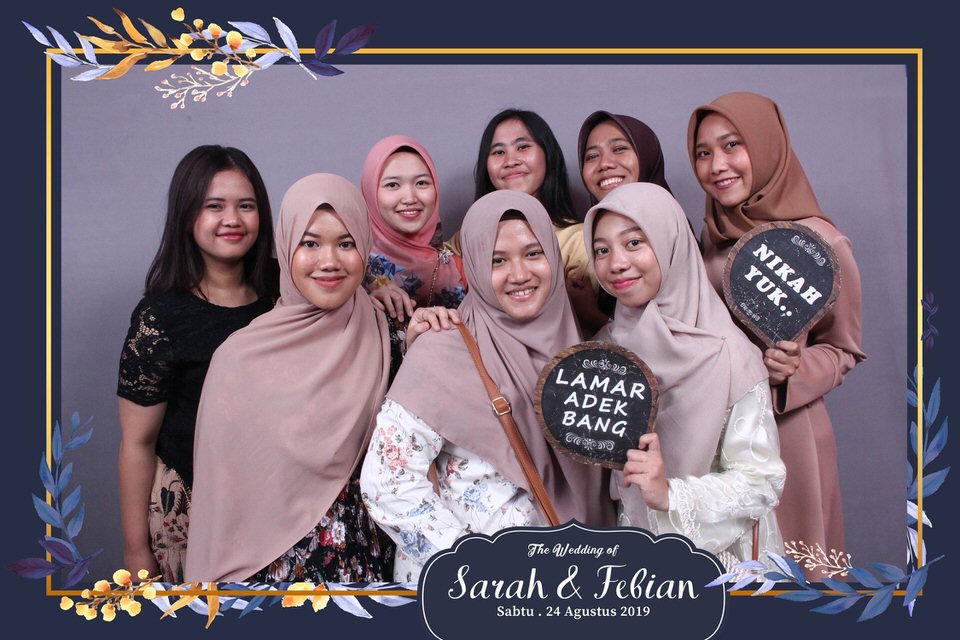 Photobooth Wedding Sarah And Febian Jl. Raya Pd. Ungu Permai