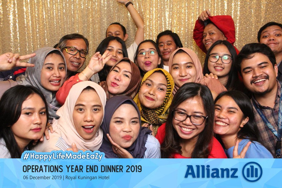 Photobooth Jakarta Happy Life Made Eazy Operations Year End Dinner 2019 Allianz Royal Kuningan Hotel