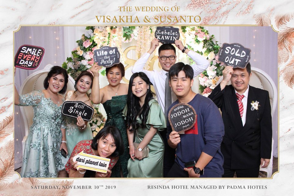 Photobooth Jakarta Wedding Susanto And Vishaka Hotel Resinda Karawang